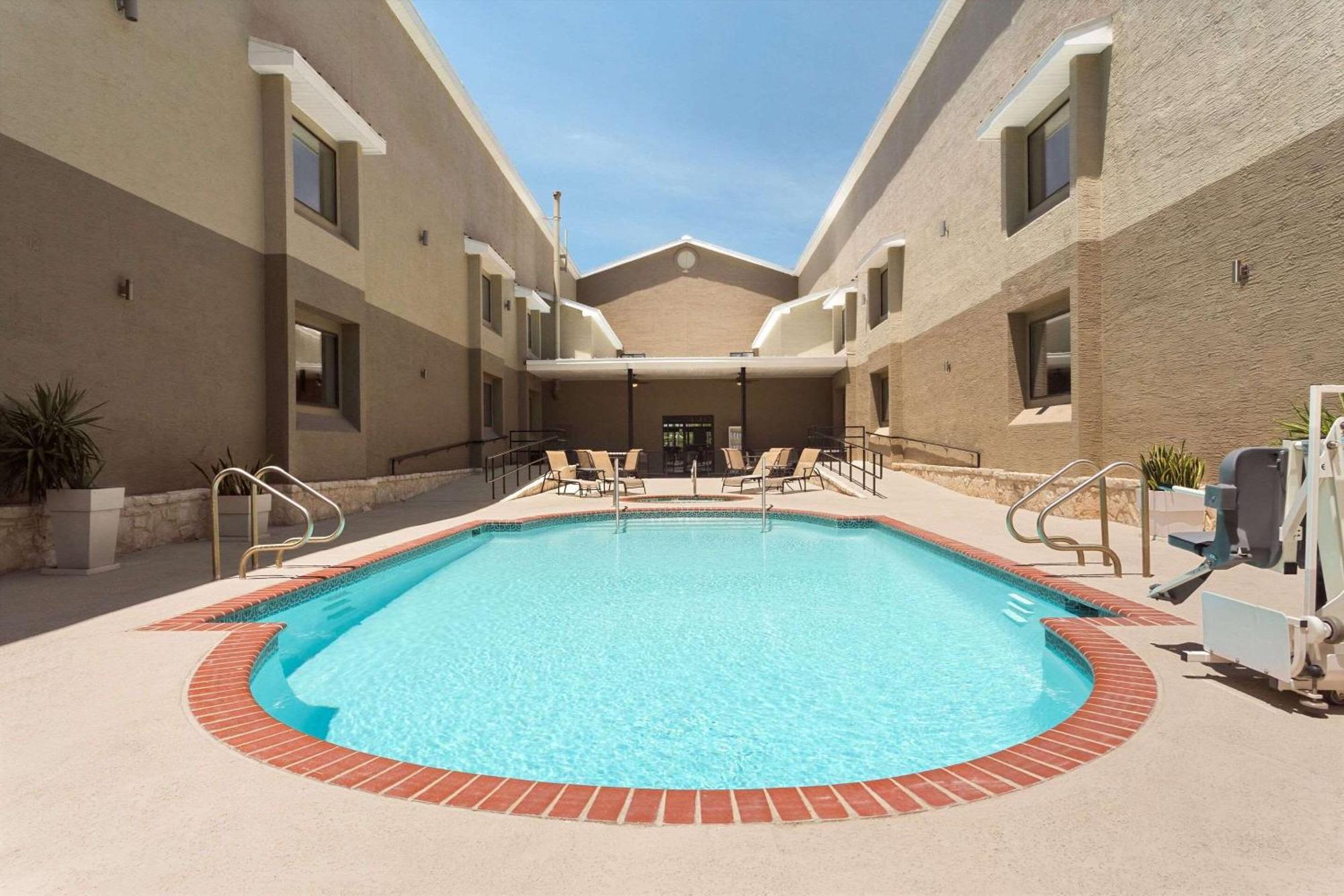 Country Inn & Suites By Radisson, Lackland Afb San Antonio , Tx Luaran gambar