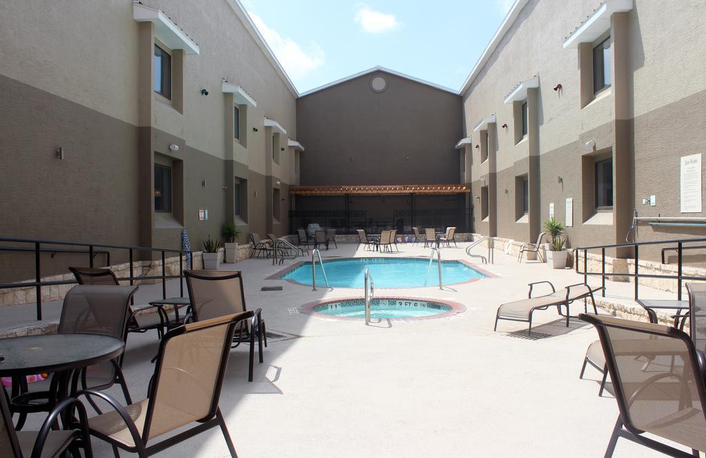 Country Inn & Suites By Radisson, Lackland Afb San Antonio , Tx Luaran gambar